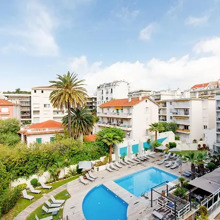 Bleu Croisette Yourhosthelper *