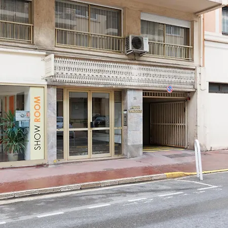 Bleu Croisette Yourhosthelper